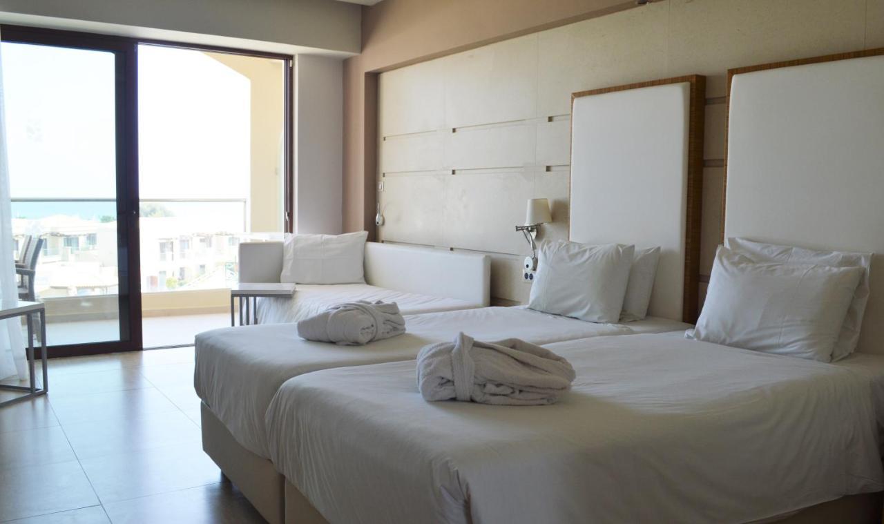 Mythos Beach Resort 아판토우 외부 사진